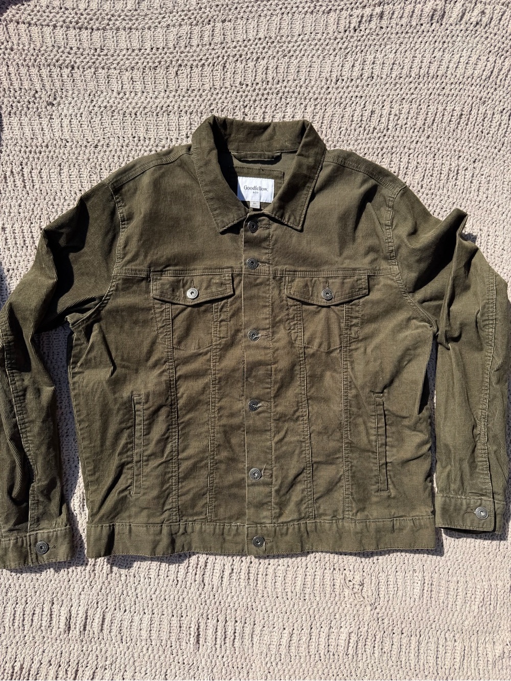 Goodfellow & Co Men’s Olive Green Lightweight Corduroy Trucker Jacket